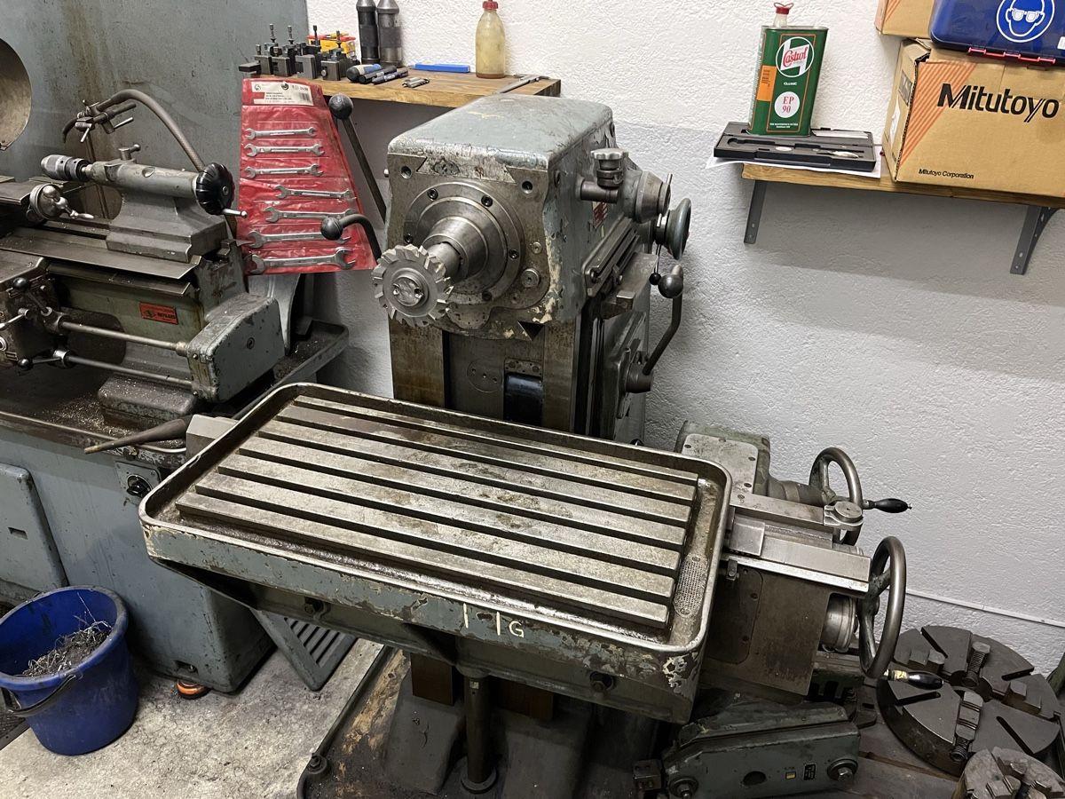 Tutte le macchine: Hispano Suiza Fräschmaschine – Usato da Affoltern am Albis venduto da jan_8jnb 8