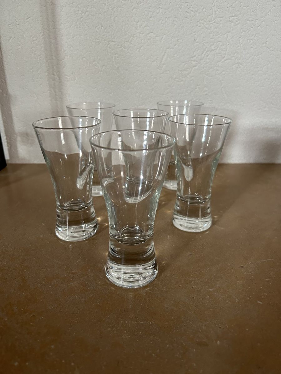 Bicchieri: 6 verres à apéro Martini – Usato da Montsevelier venduto da Batson