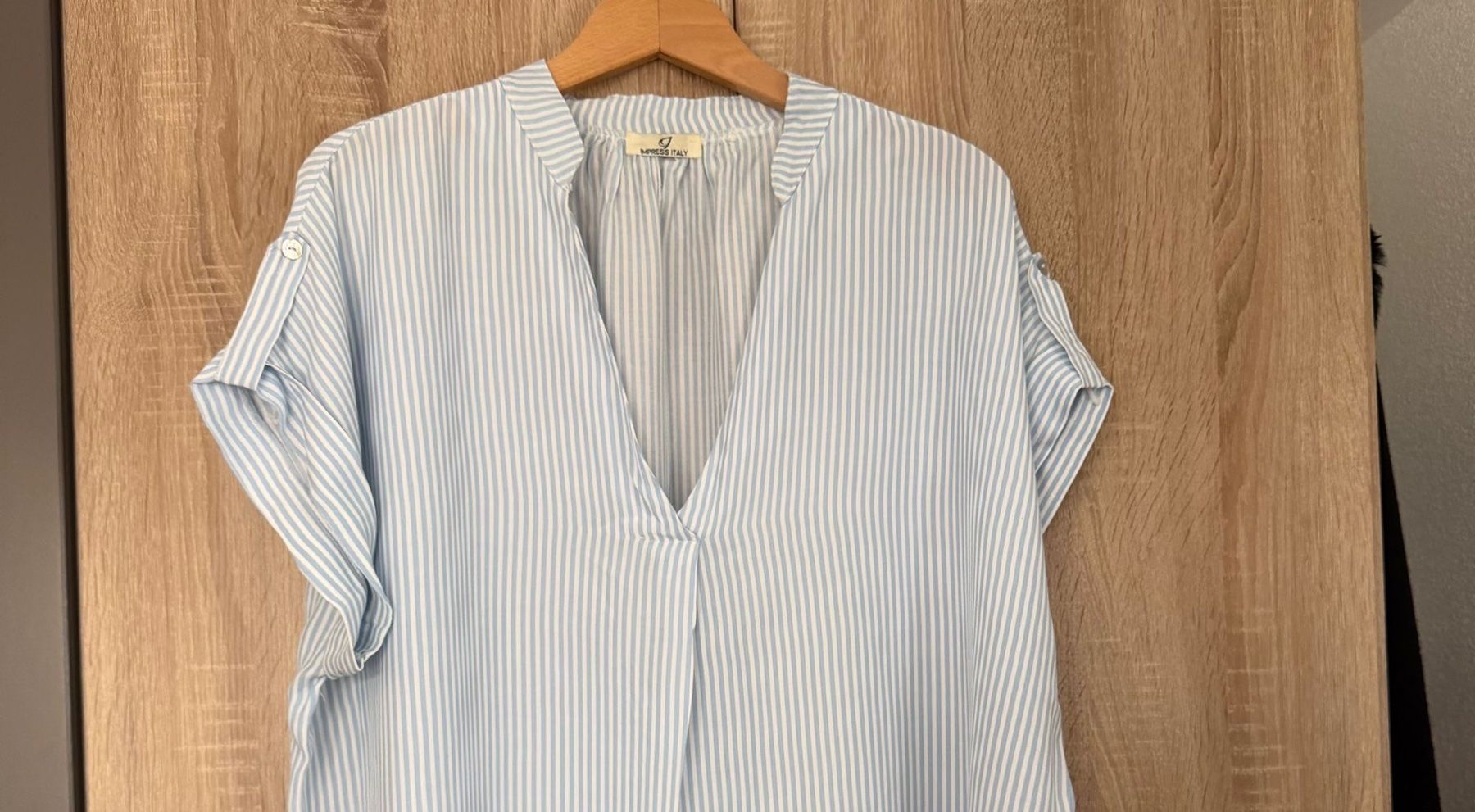 Camicette: Blusen Top Shirt hellblau weiss Grösse 46 – Usato da Nussbaumen AG venduto da brigitebardot 5