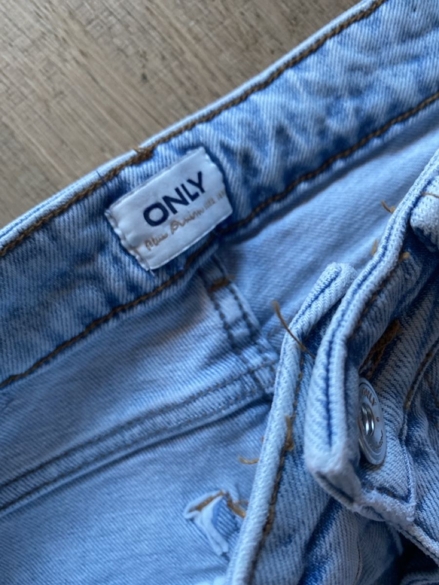 Jeans: Only Jeans, Grösse 27 hellblau - Top Zustand! – Usato da Saanenmöser venduto da ballerinas 1