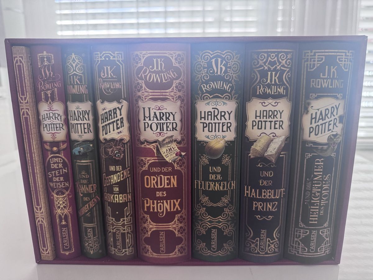 Livres: Harry Potter Schmuckausgabe – Neuf (Voir description) à Uzwil par pas_ffq8
