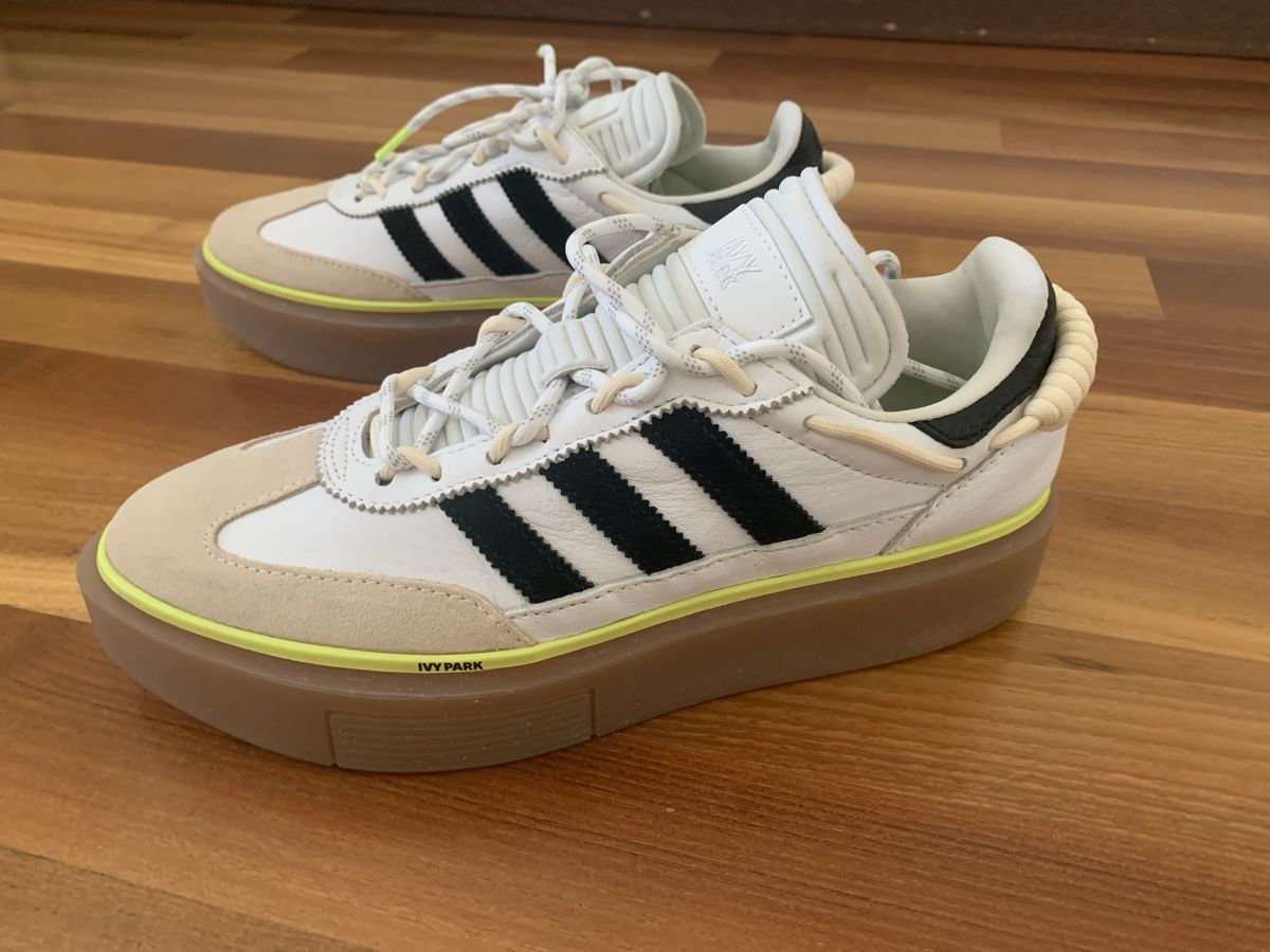 Adidas Scarpe da uomo: Adidas x Ivy Park – Nuovo (secondo la descrizione) da Lausanne venduto da milasha