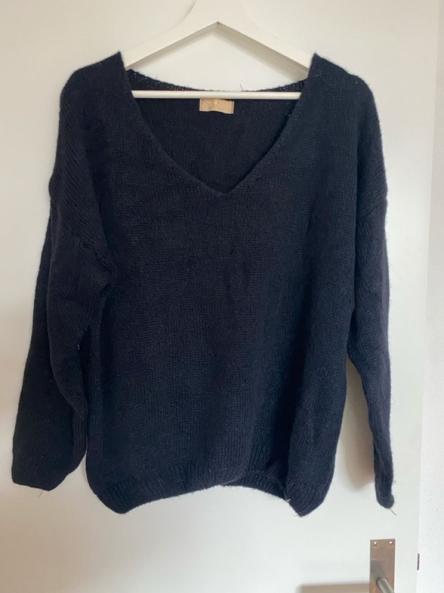 Maglioni & Felpe: Weicher Pullover mit V-Ausschnitt, Dunkelblau, Gr. M – Usato da Muensingen venduto da drleevsy 3