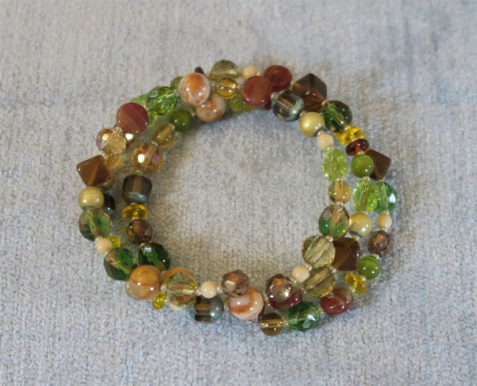 Armbänder & -reifen: Armband aus Naturstein/Glasperlen – Gebraucht aus Brittnau von marlenestone 3