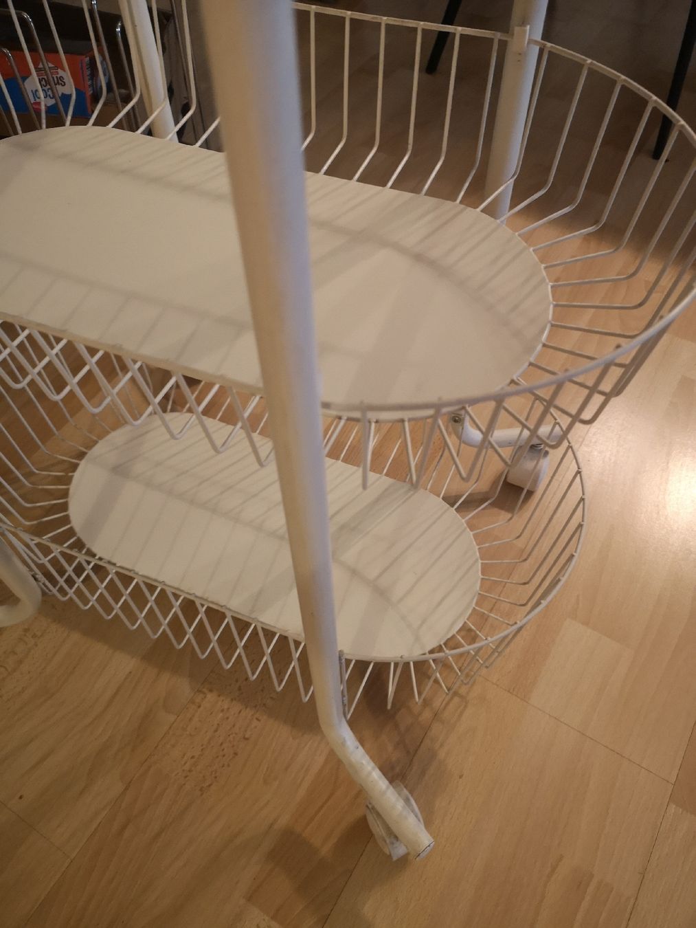 Ikea Banconi: Servierwagen von Ikea mit 3 Körben. – Usato da Forch venduto da Hakyboss 5