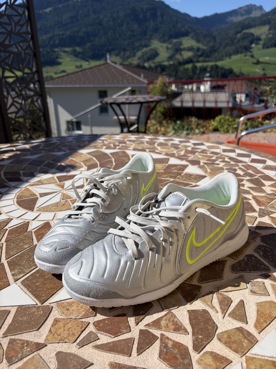 Scarpe da uomo: Hallenschuhe Tempo Nike – Nuovo (secondo la descrizione) da Neu St. Johann venduto da car_m27x