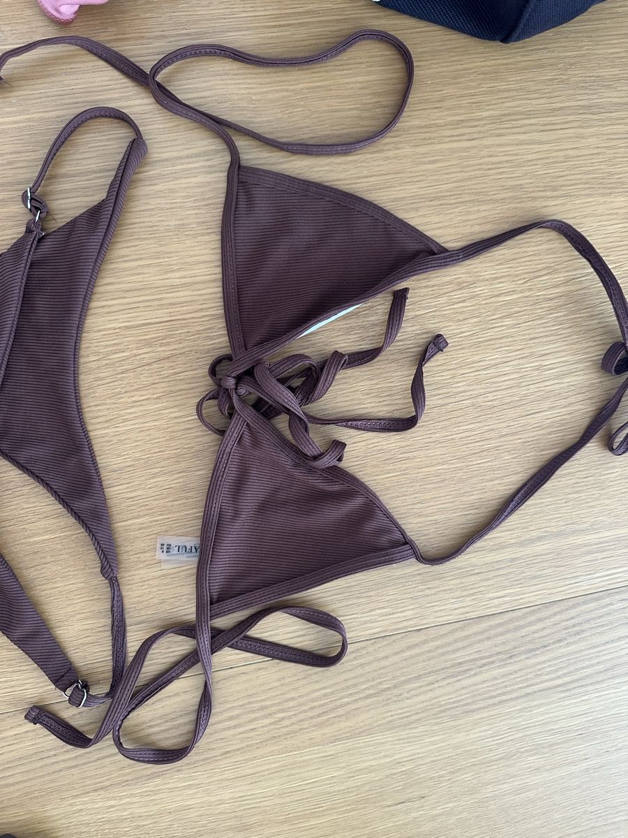 Zaful Costumi da bagno & Bikini: Bikini Oberteil mit Trägern braun Grösse M – Nuovo (secondo la descrizione) da Näfels venduto da Siljab 1
