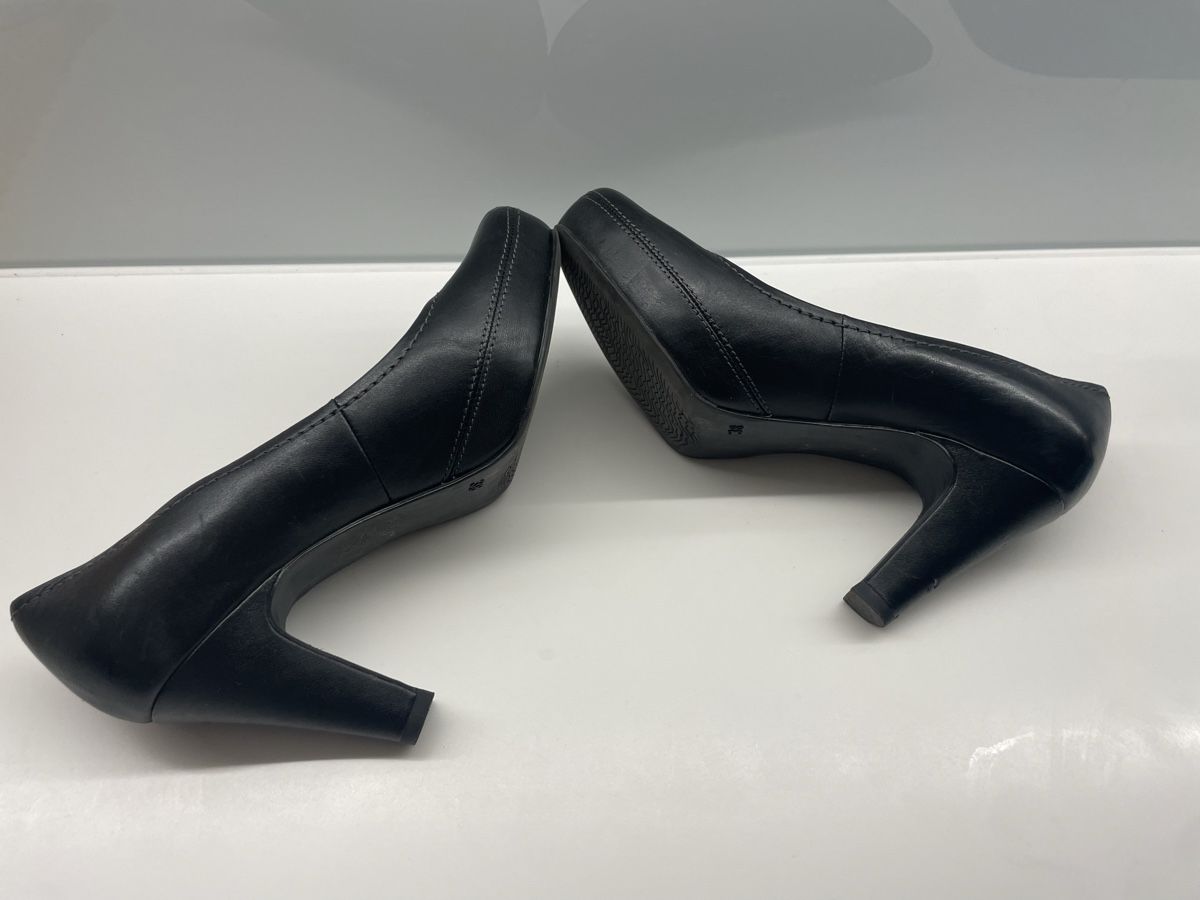 Damenschuhe: Pumps – Gebraucht aus Feldbrunnen von moremi01 2