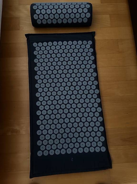 Dispositivi per massaggi: Bed of nails for acupuncture – Usato da Basel venduto da iac_lf5j