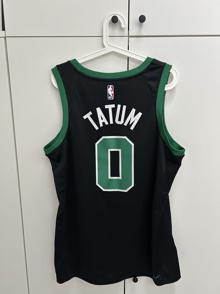 Maillots de corps & Pantalons: Boston Celtics Tatum Jersey Grösse L – D'occasion à Obfelden par 4star4 1