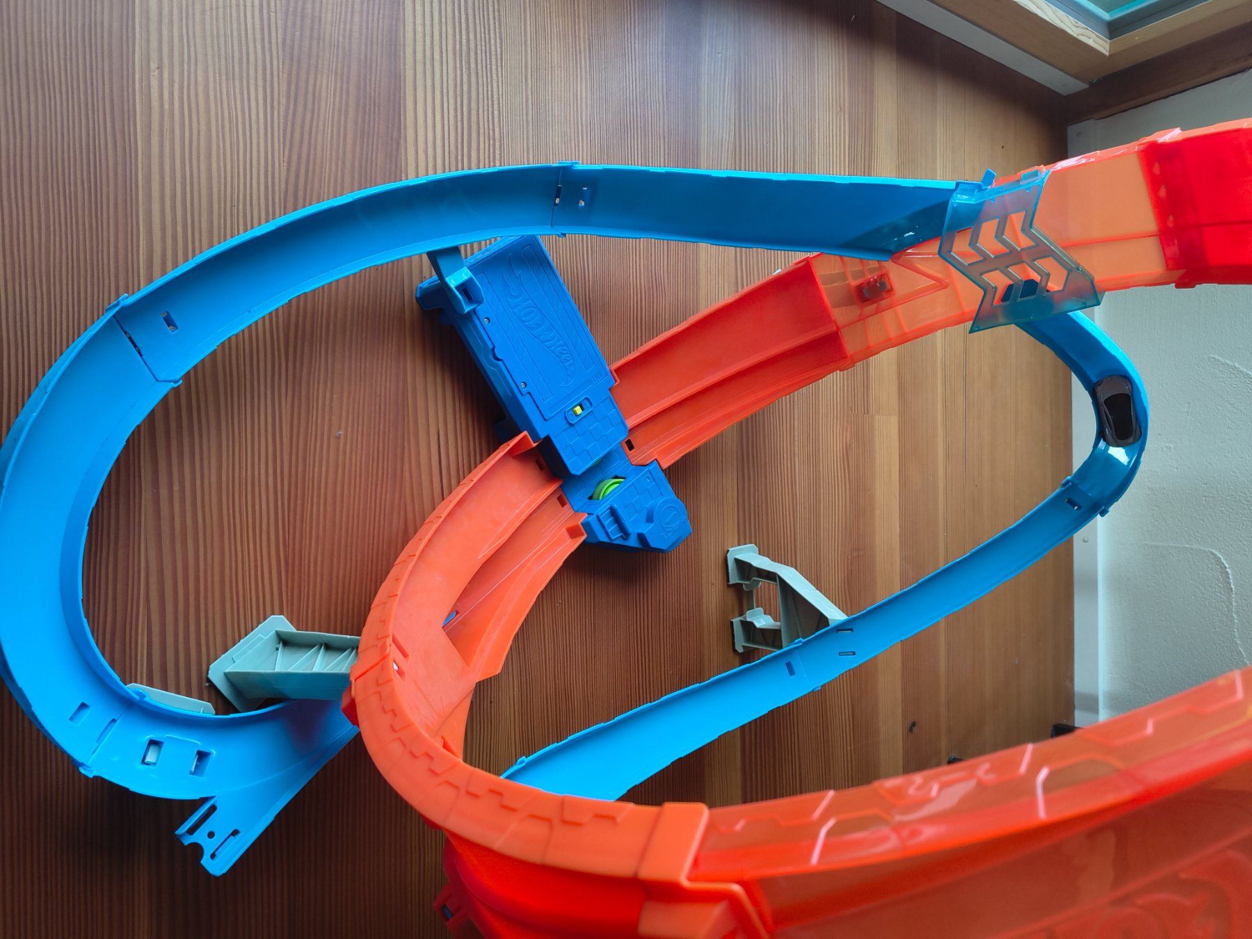 Hot Wheels Spielzeuge: Hot Wheels Looping-Bahn – Gebraucht aus Bubikon von Andi230 1