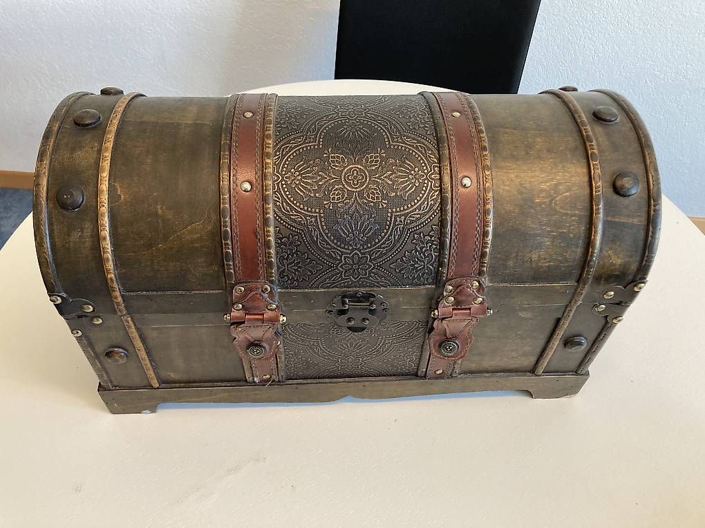 Cassapanche: Schatz Kiste – Usato da zürich venduto da Apfel2