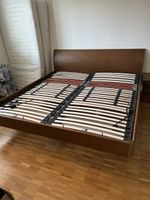 Schlafzimmer/Doppelbett/elektrisch, Kleiderschrank