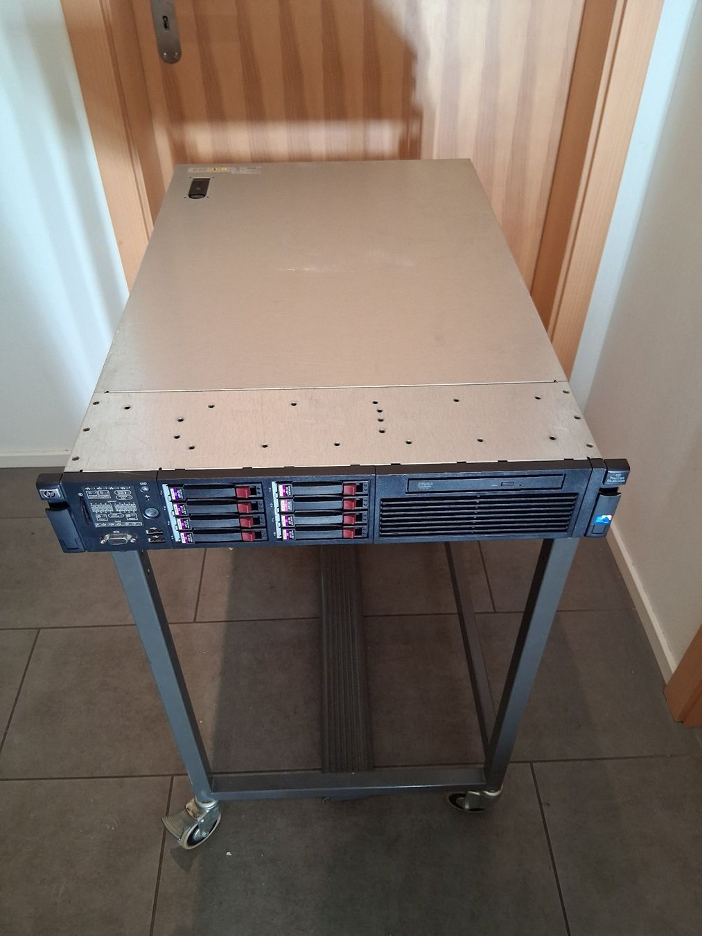 Server: HP ProLiant DL380 G6 2U Rack-Server – Usato da innertkirchen venduto da gold242