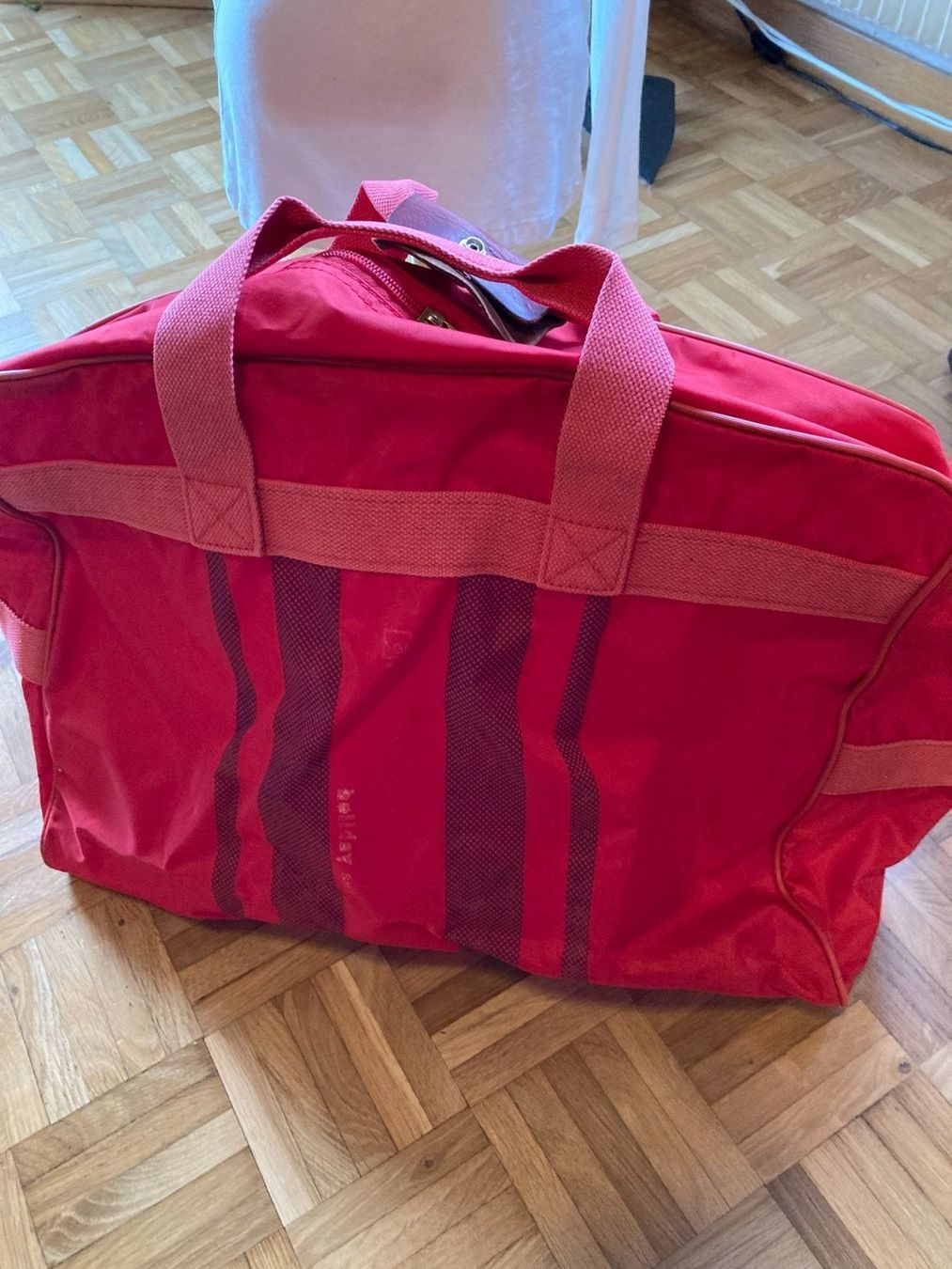 Taschen: Reisetasche – Gebraucht aus Balsthal von dasesaro