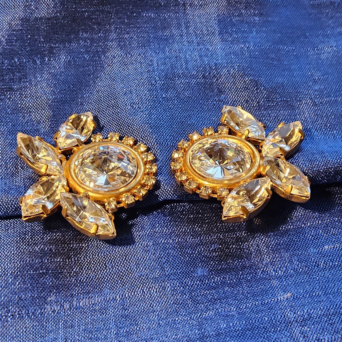 Ohrringe & -stecker: Vintage Top Strass Ohrclips ca 1940-50 – Gebraucht aus Zürich von helsan 1