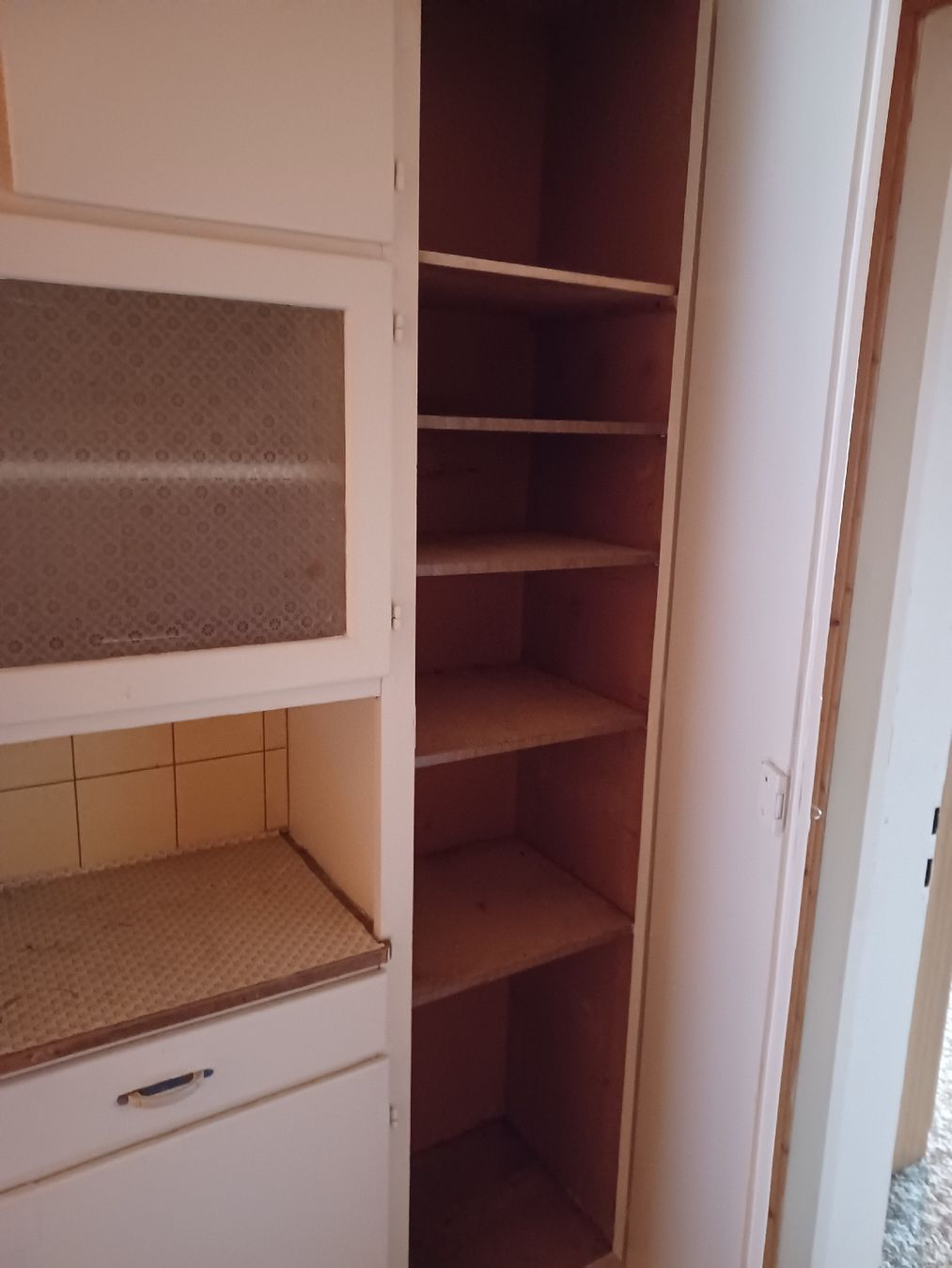Armadi: Armoire de cuisine vintage – Usato da Soyhières venduto da 5jm_5czl 8