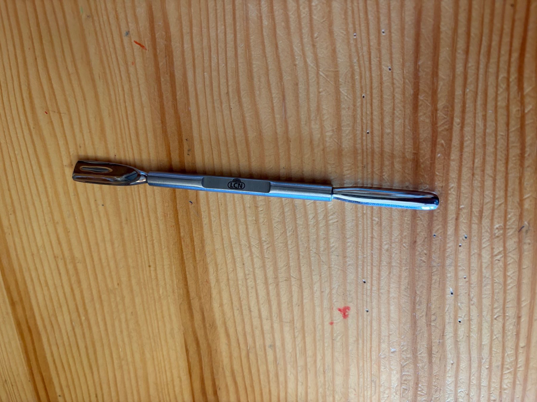 Tous les outils: Nagelhautschieber aus Edelstahl – D'occasion à Nottwil par Frontal