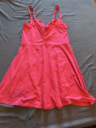 Neues Sommerkleid von Terranova, Grösse XL, Pink ☀️