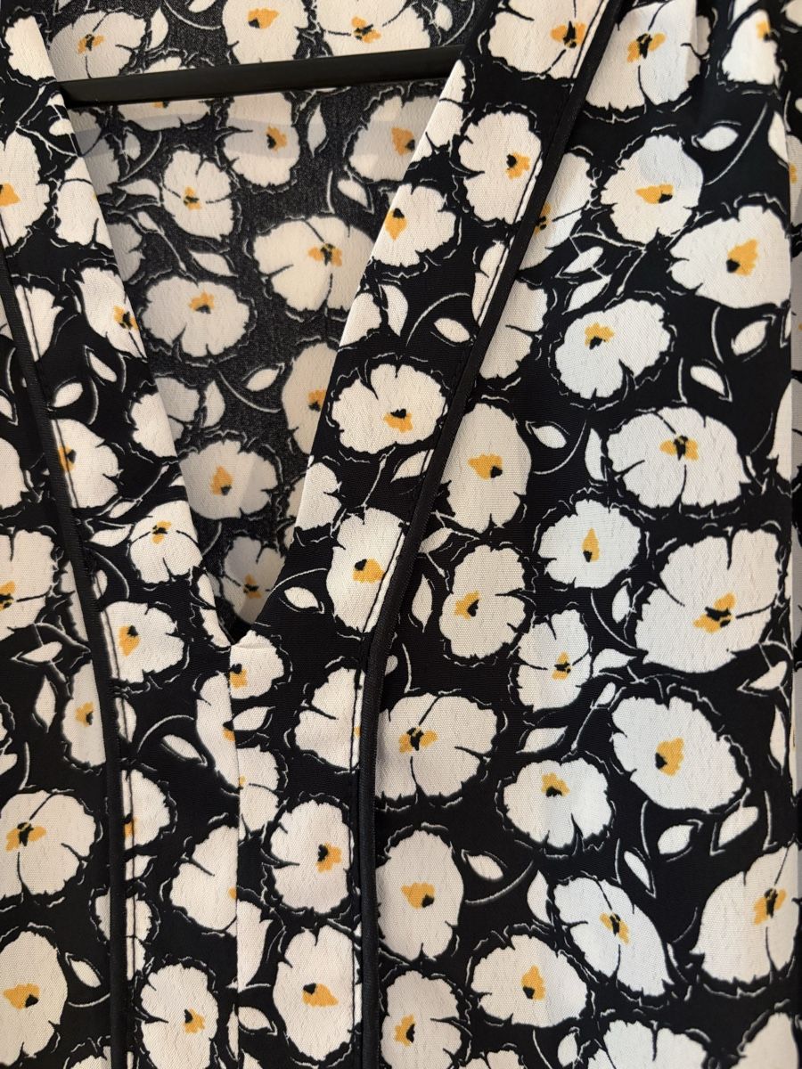 Morgan Blusen: Bluse Morgan Blumen – Gebraucht aus Horgen von Superkalifagilistic