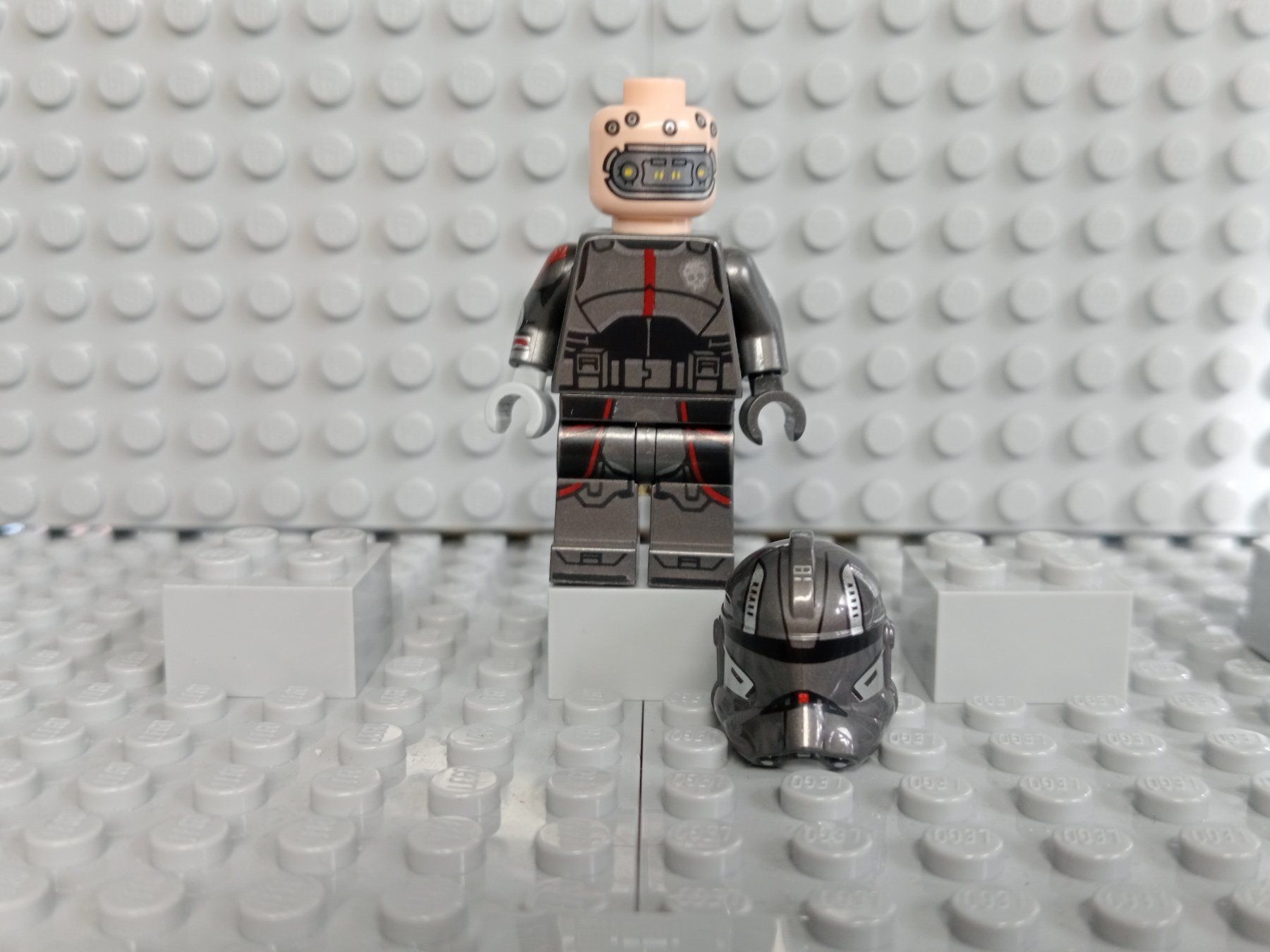 Lego Kit di costruzioni: Lego Star Wars - Imperial Shadow Stormtrooper/Corporal Echo – Usato da Arconciel venduto da breakout103 3