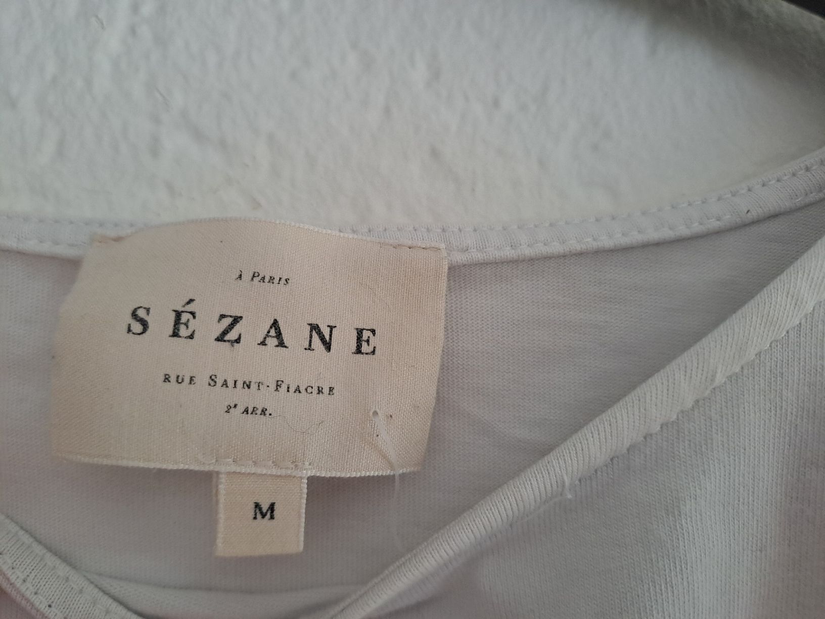 Sezane T-shirt: Tolles Sézane Shirt mit Blumen – Nuovo (secondo la descrizione) da Oberhasli venduto da Lea98 3