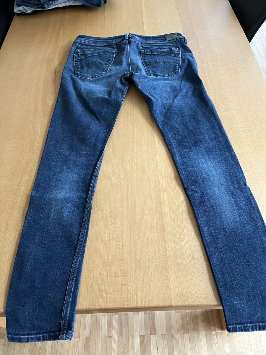 Jeans: Damen Jeans – Usato da Kirchberg SG venduto da MB409_4x4 1
