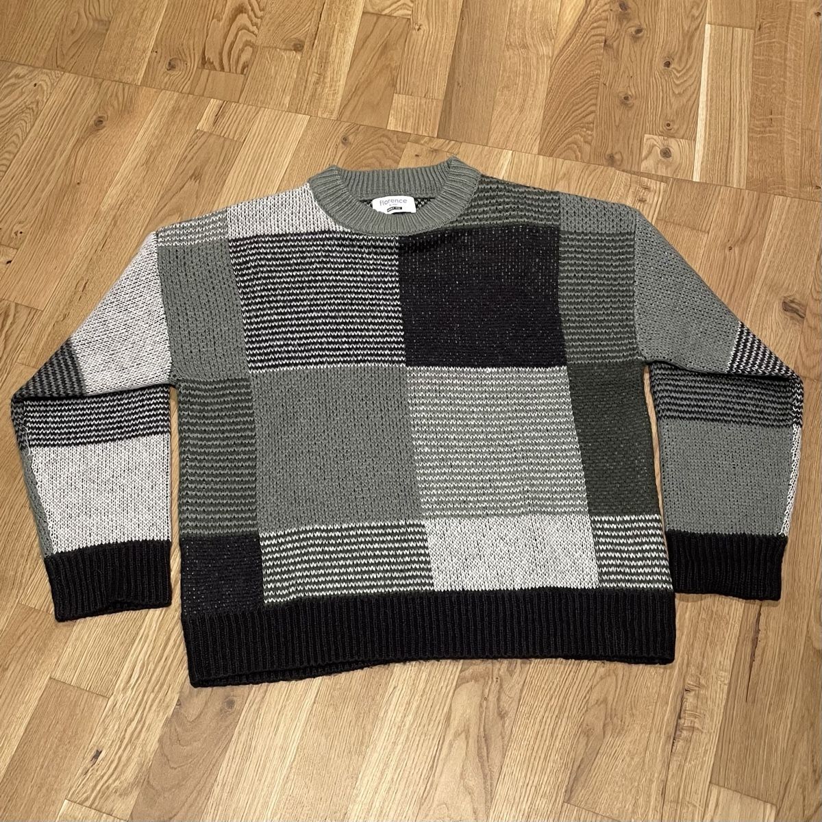 Pullover & Sweatshirts: Pullover Grösse 34 – Gebraucht aus Glis von lou.fr