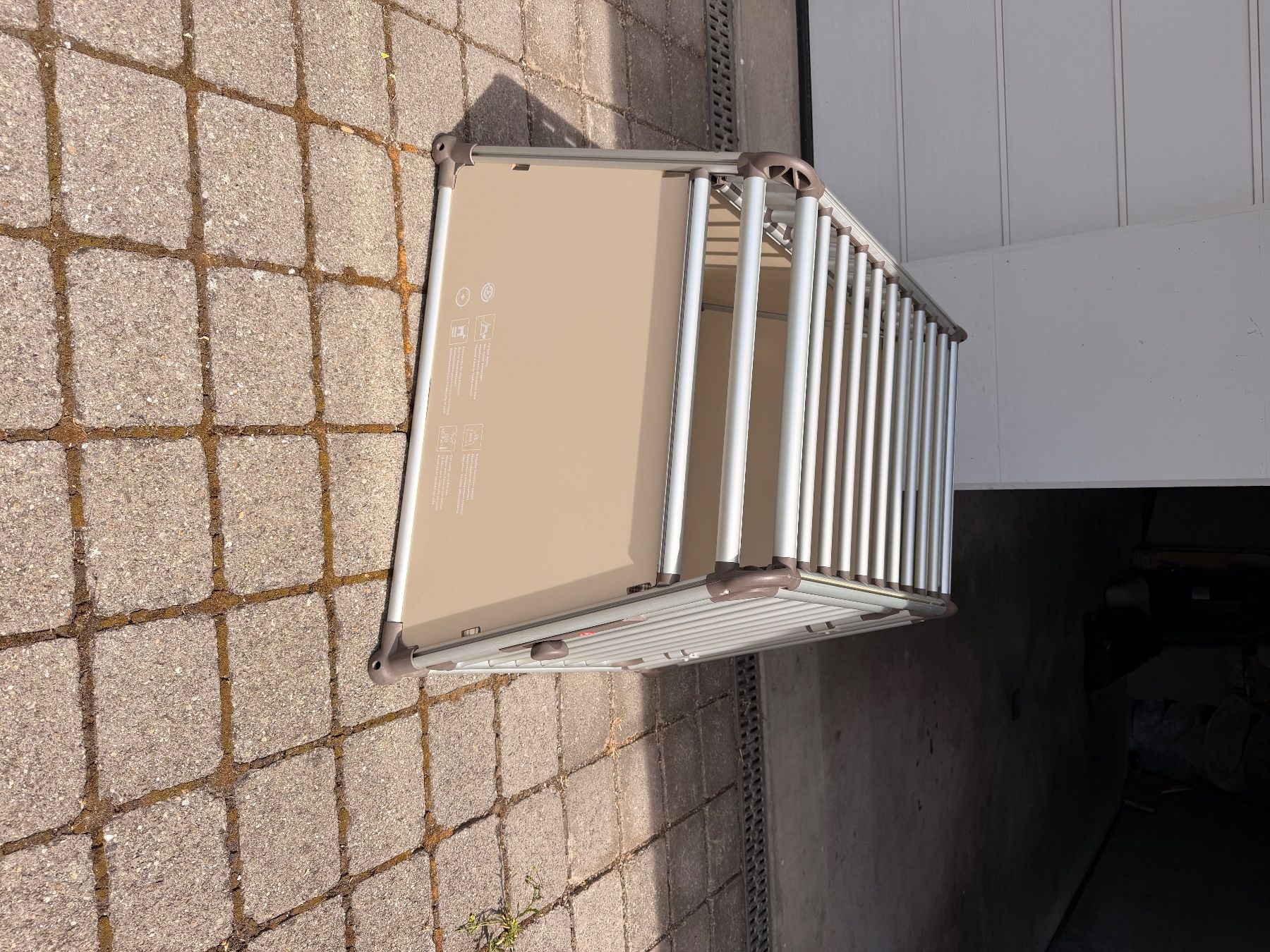 4pets Gabbie, trasporto & Sicurezza: Hundebox zu verkaufen – Usato da Ottikon venduto da chnoibli 2