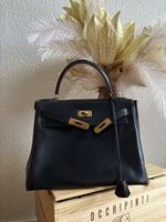 Vintage Hermès Kelly 28 aus schwarzem Box-Leder