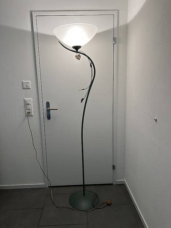 Lampen: Steh leuchte – Gebraucht aus Rüschlikon von CourtneyM