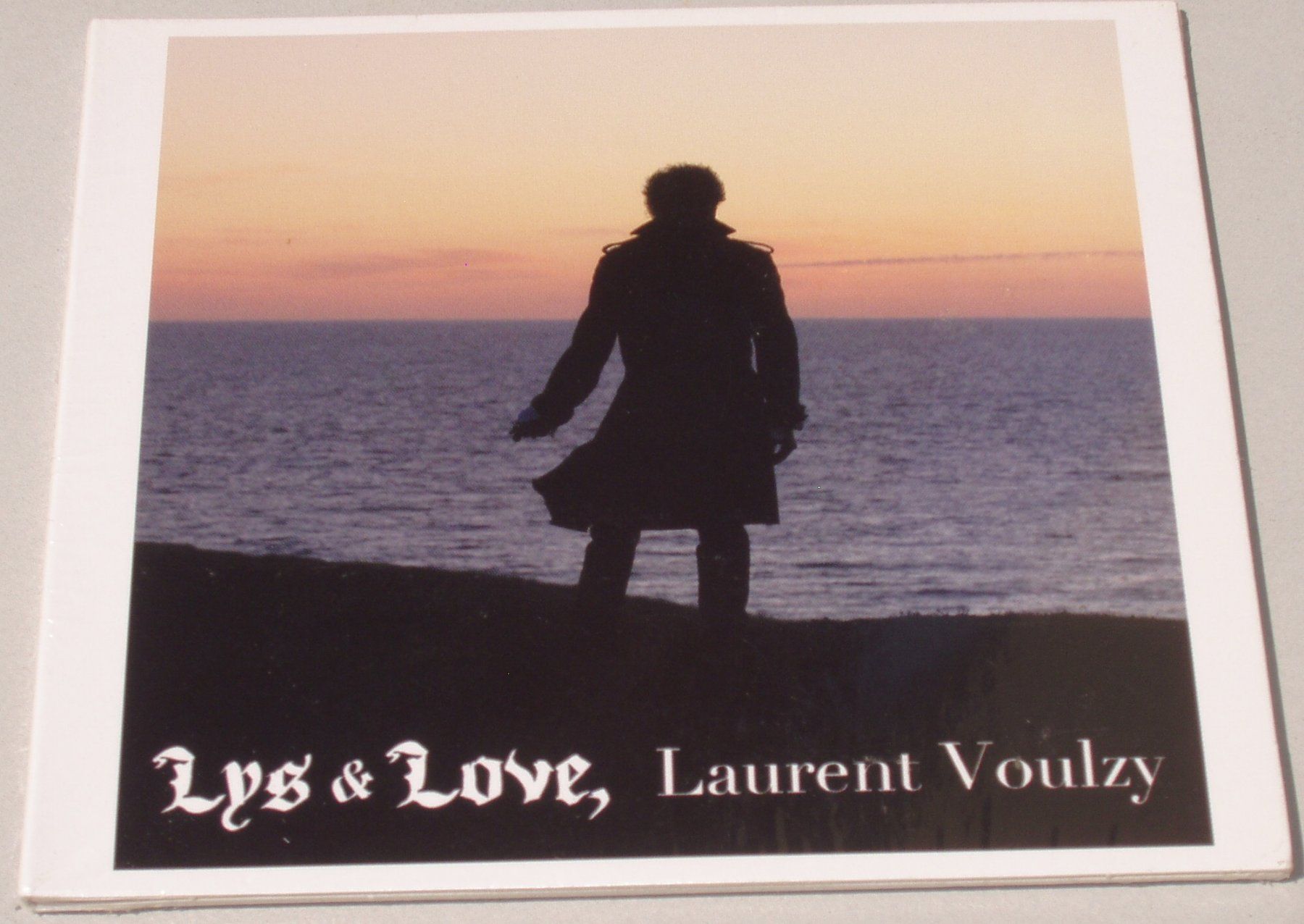 CD: Laurent VOULZY : Lys & Love – Nuovo e nell'imballaggio originale da Boussens venduto da catfood01