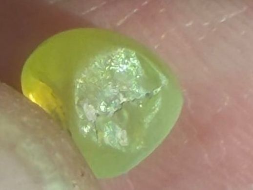 Pietre preziose: CHRYSOBERYLL  Cat'seye  cymophane  gelb  2.06cts – Nuovo e nell'imballaggio originale da Seftigen venduto da tigers12 2