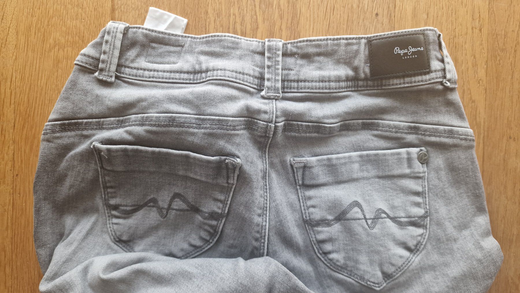 Pepe Jeans Jeans: Pepe Jeans – Usato da Kerns venduto da onewayticket 1