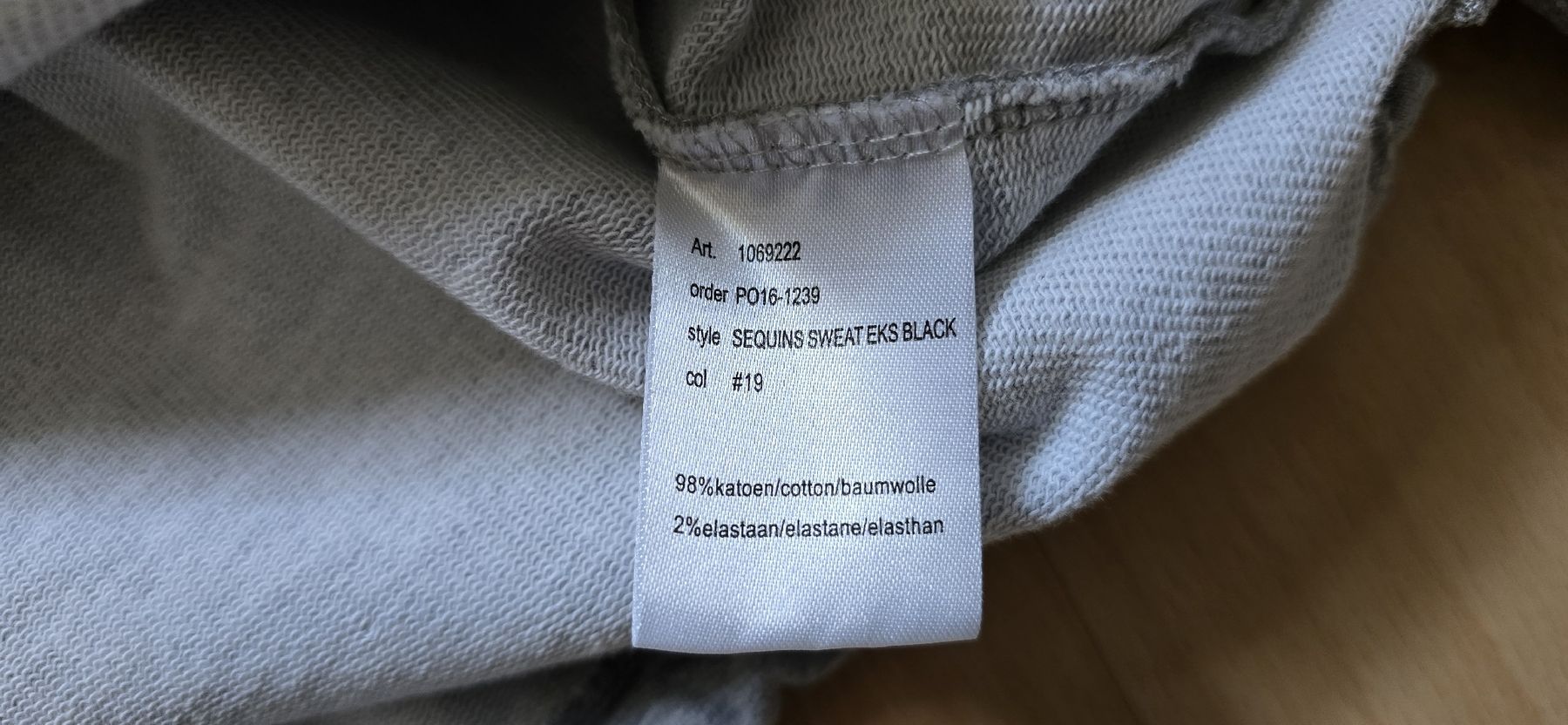 Maglioni & Felpe: Pullover Gr.S – Usato da Oberbipp venduto da Meaw13 4