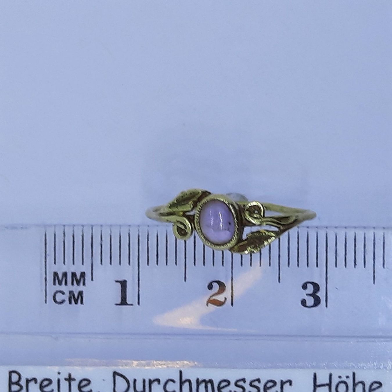 Anelli: Filigraner Goldring mit Sativ Edelstein – Usato da Unterägeri venduto da Altgoldschmuck 8