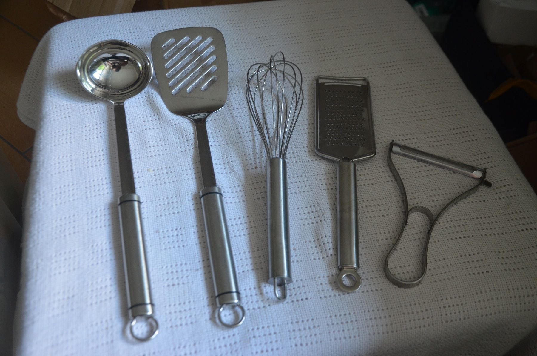 Bestecksets: DIVERSE POUR CUISINE – Gebraucht aus Chiasso von Dolly015