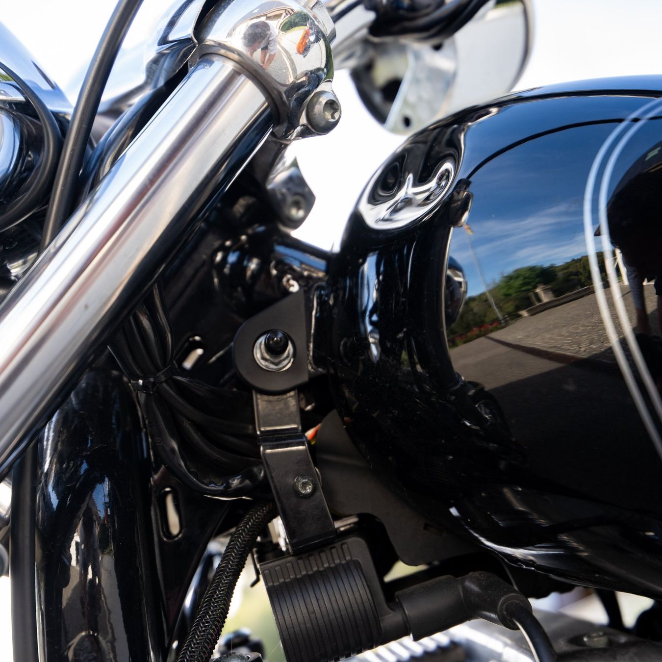 Harley-Davidson Chopper: Harley Davidson XL883 Custom – Gebraucht aus Herrenschwanden von Odin77 5