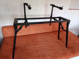 K&M 18953 Digitalpiano-Klapptisch mit K&M 18952 Aufsatz