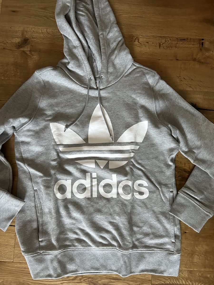Adidas Pullover & Sweatshirts: Adidas Hoodie – Neu (gemäss Beschreibung) aus Schmidrüti von k_aarinnn