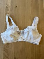 Damen BH Weiss Spitze Grösse 95D guter Zustand