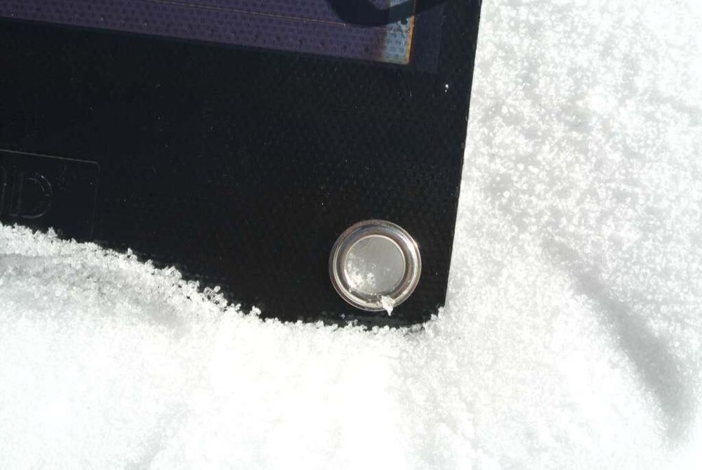 Dispositivi a energia solare: Chargeur solaire (USB) pliable (NEUF) – Nuovo e nell'imballaggio originale da La Neuveville venduto da Oxalis-Studios 6