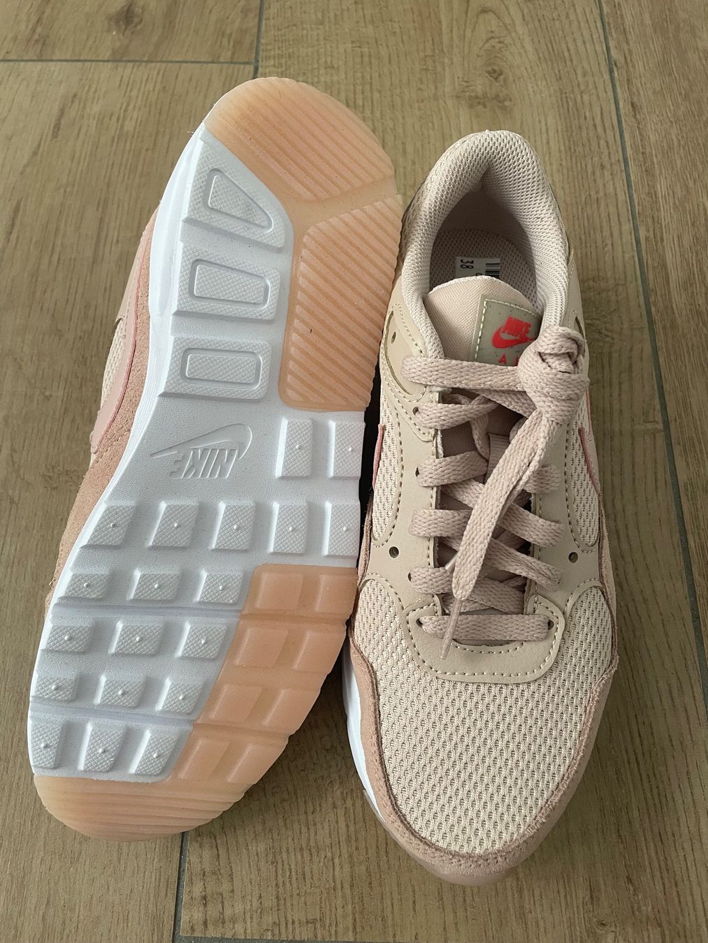 Nike Damenschuhe: Nike Air Max Gr. 38 NEU – Neu (gemäss Beschreibung) aus Waltenschwil von hansnine 2