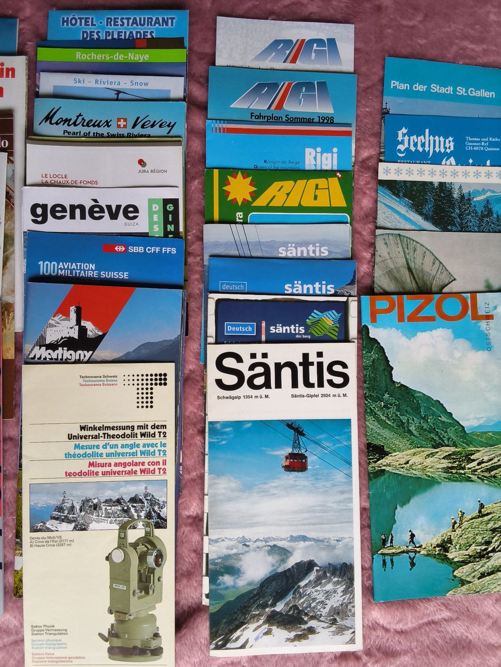 Documenti: Set  diverse Prospekte Schweiz – Usato da Hallau venduto da histoiremerveilleuse 2