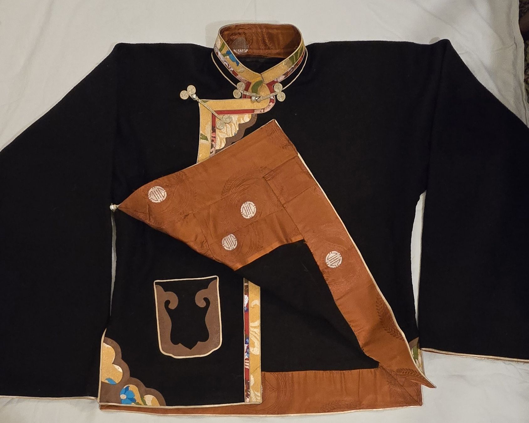 Altro in Moda uomo: Tibetsch traditionelles Kleider – Nuovo e nell'imballaggio originale da Zürich venduto da tcd_q9m5 1