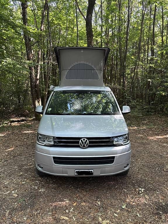 Véhicules de camping: Van California T5 185ch  – D'occasion à Carouge GE par mme_9vdz