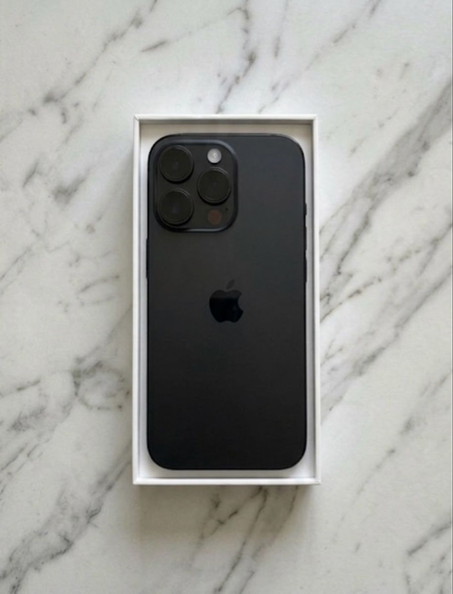 Apple Handys / Smartphones: Iphone 16 Pro Max 256GB Schwarz – Gebraucht aus Wohlen AG von Neunfranken