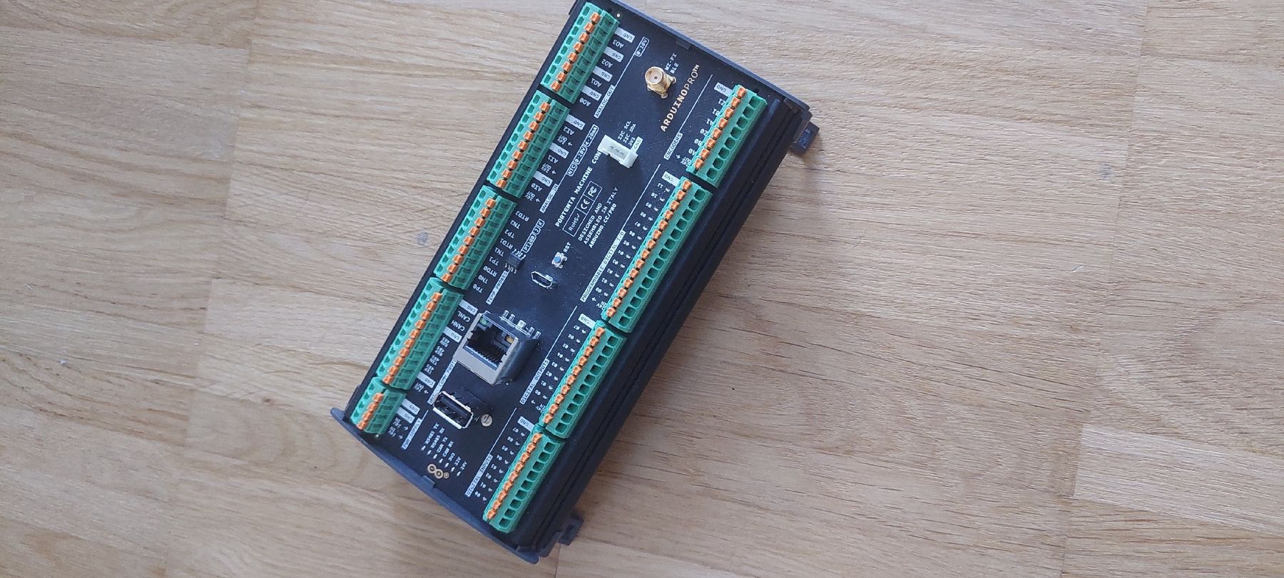 Composants électroniques: Portenta Machine Control PLC – D'occasion à Aarau par schodavi 1