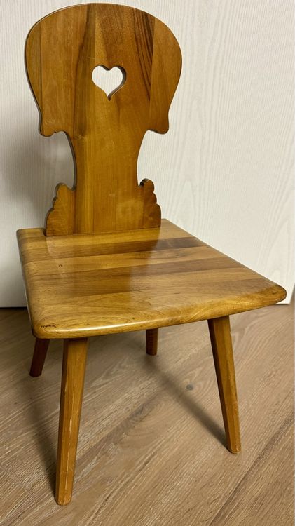 Kleiner Kinderstuhl Stuhl Stabelle NUSSBAUM | Kaufen auf Ricardo