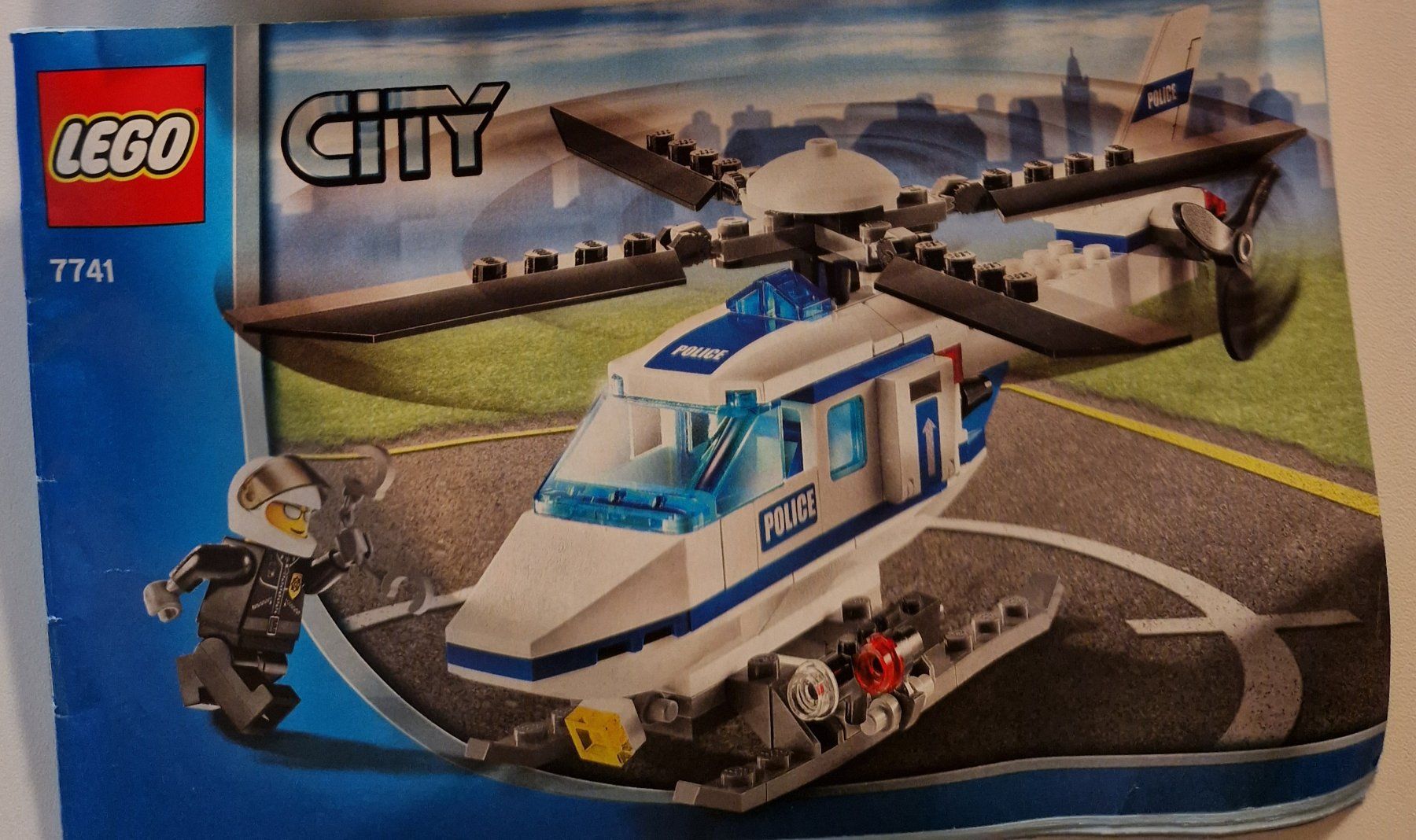 Lego Kit di costruzioni: Lego 7741 Polizeihubschrauber – Usato da Disentis/Mustér venduto da GinaMaFu